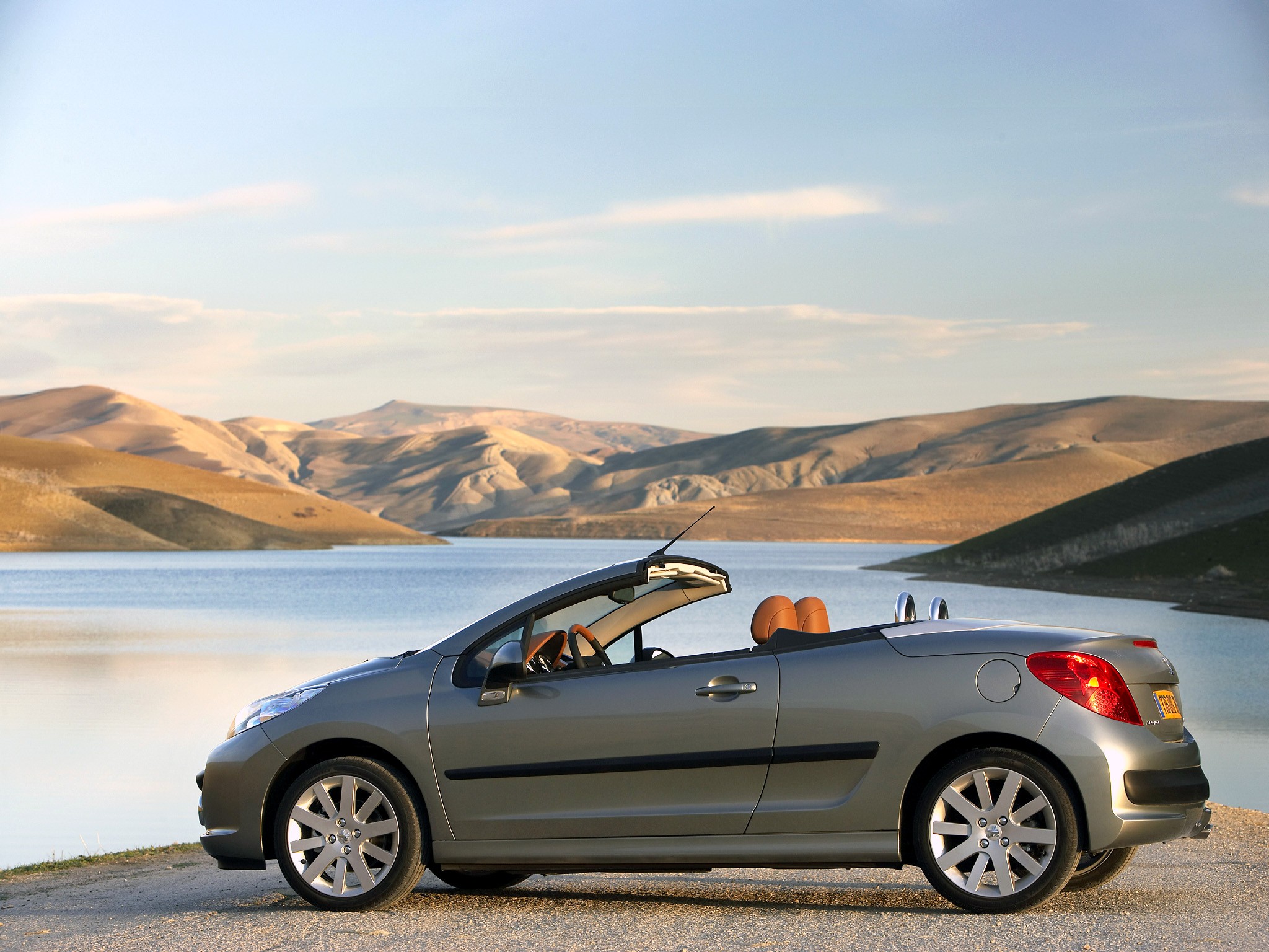 Peugeot 207 Cc photo 27