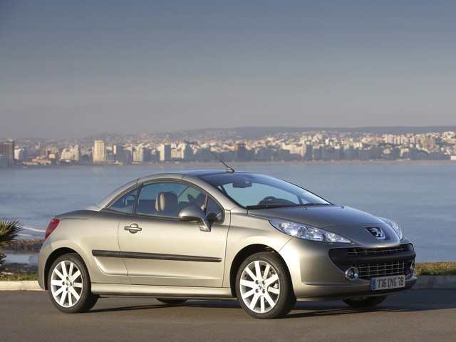 Peugeot 207 Cc photo 46