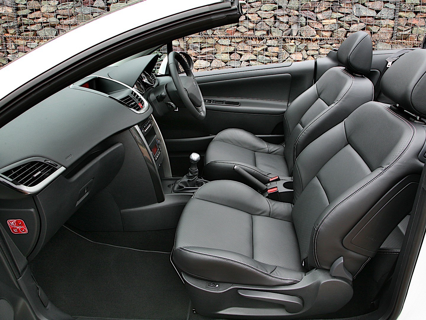 Peugeot 207 Cc photo 38