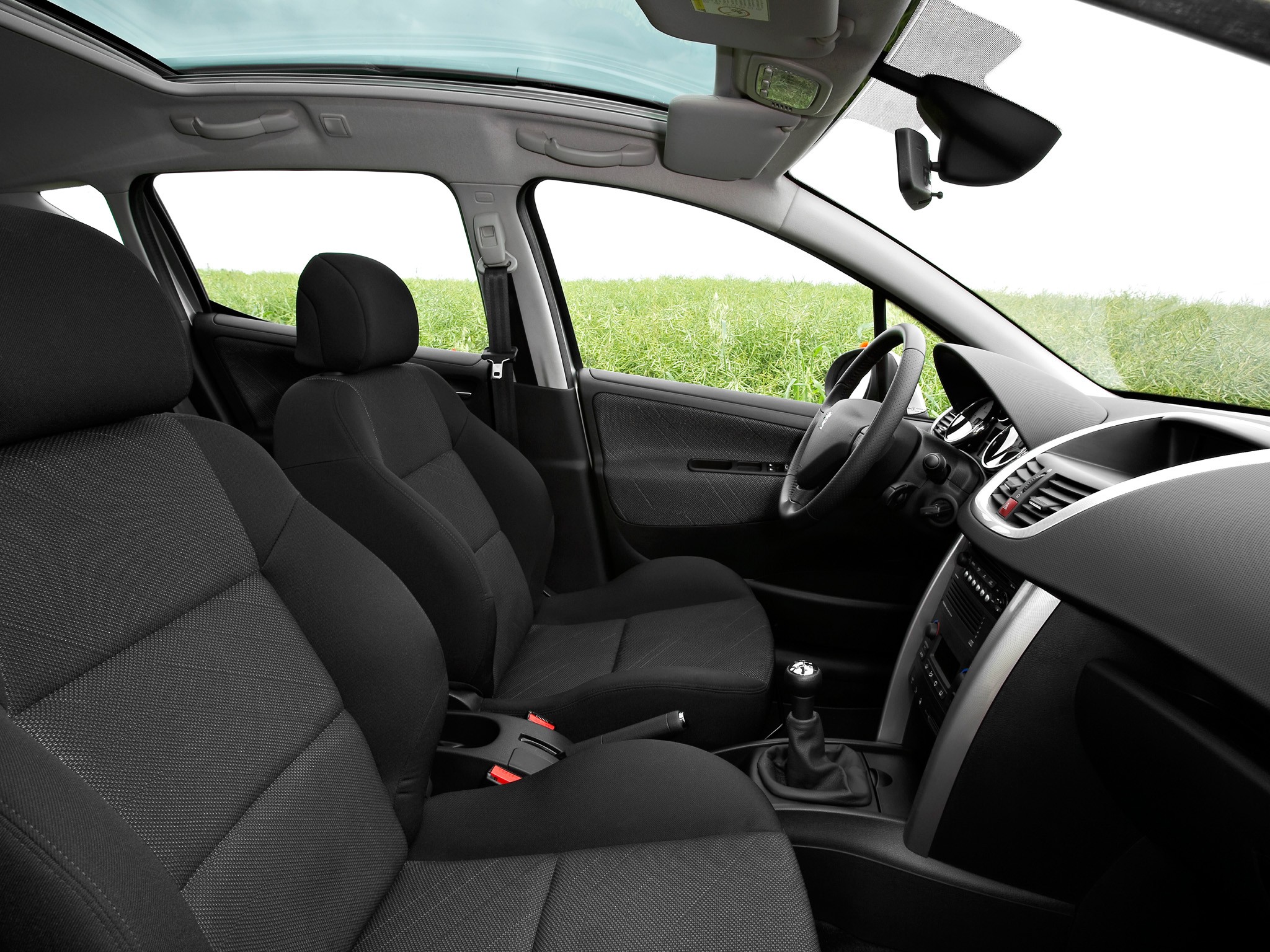 Peugeot 207 Sw photo 51