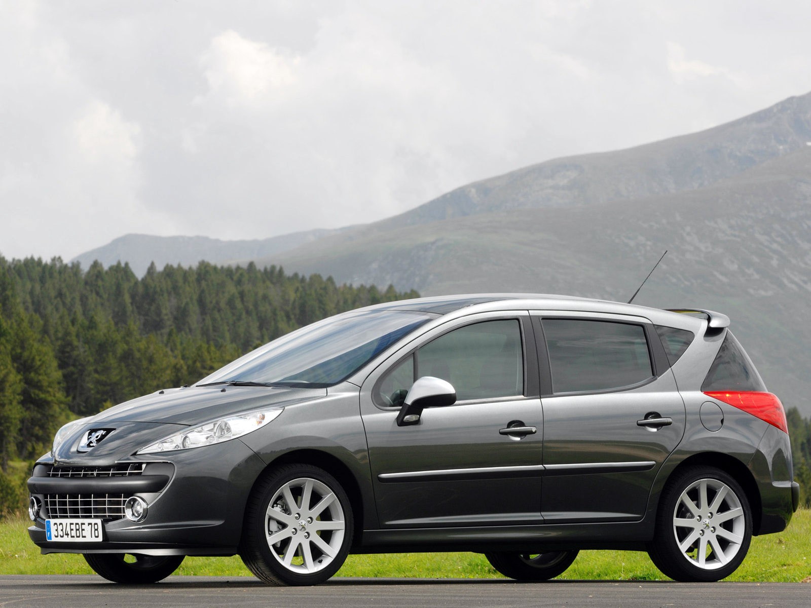 Peugeot 207 Sw photo 13