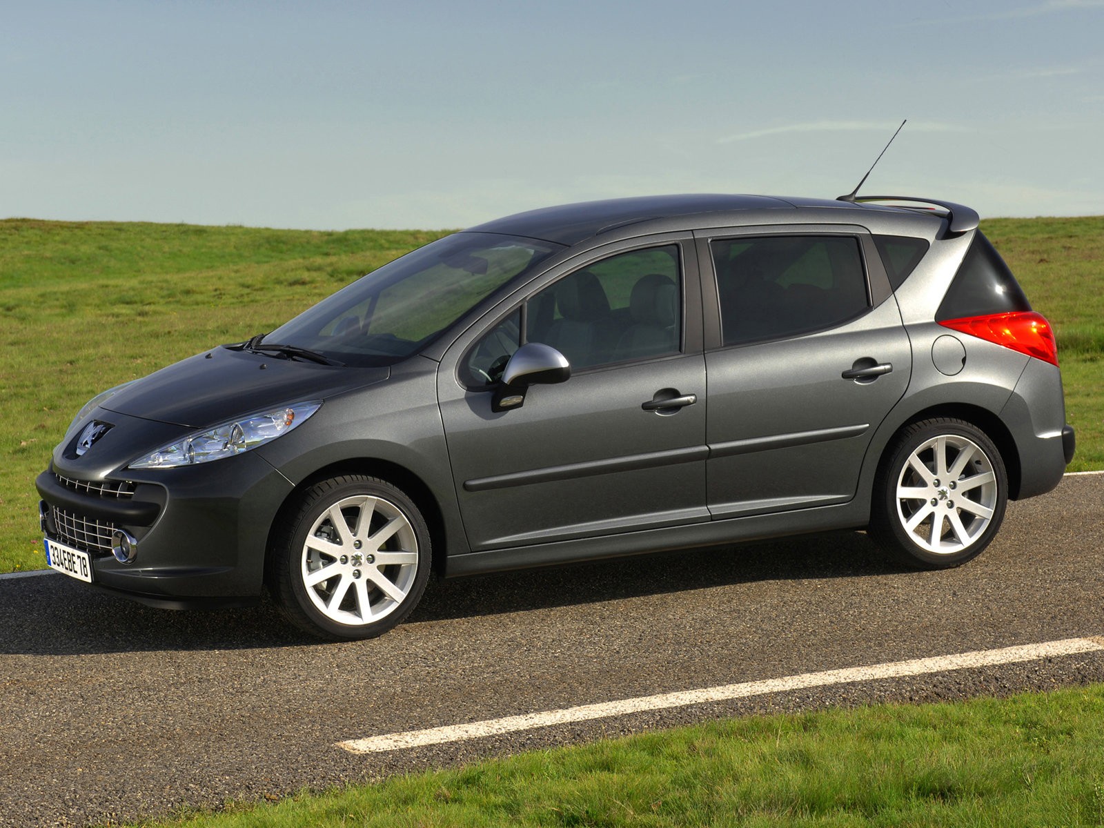 Peugeot 207 Sw photo 15