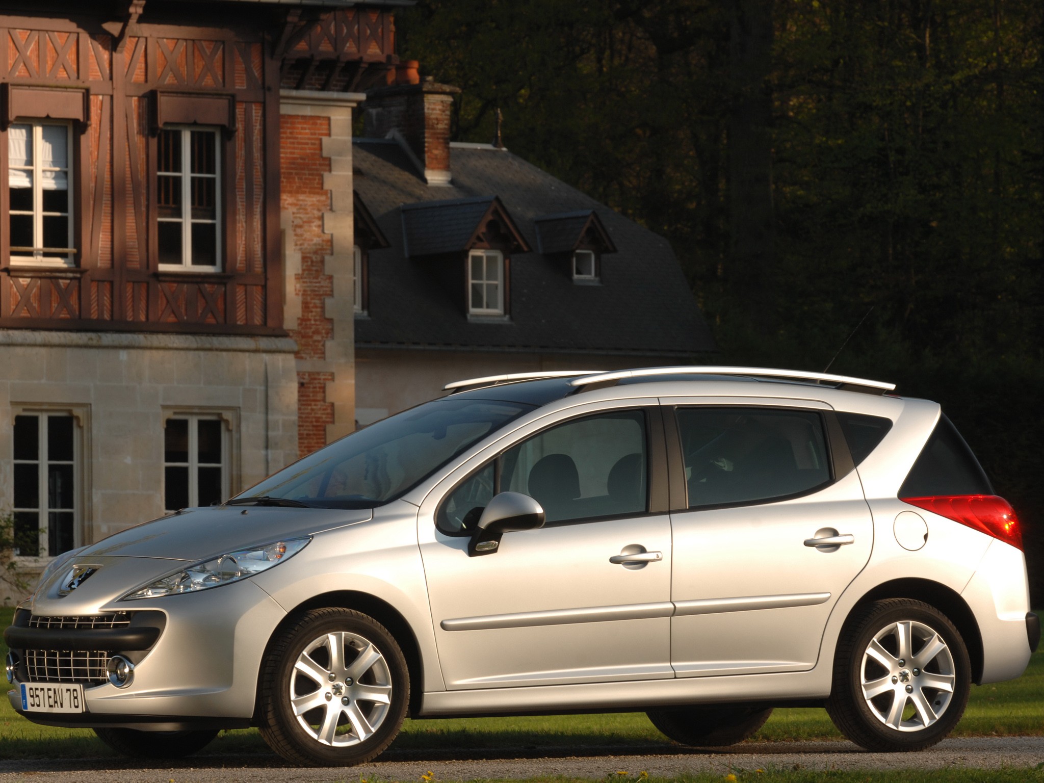 Peugeot 207 Sw photo 24