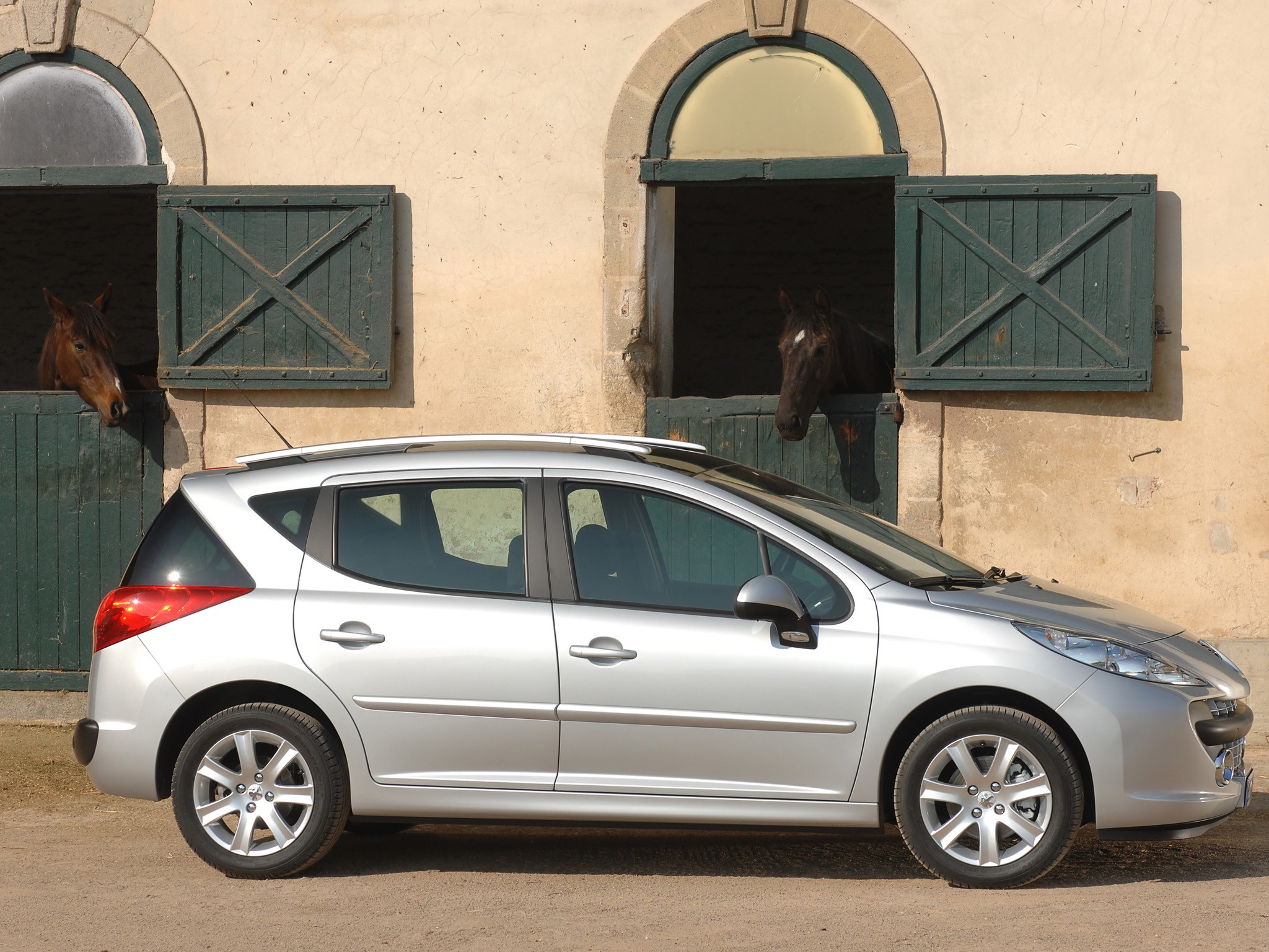 Peugeot 207 Sw photo 27