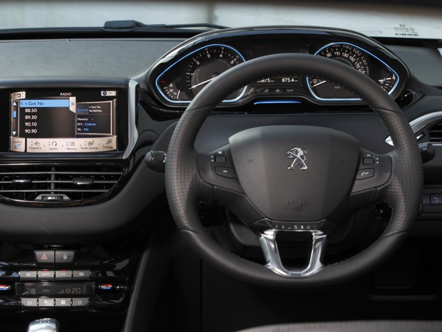 Peugeot 208 3 Doors photo 64