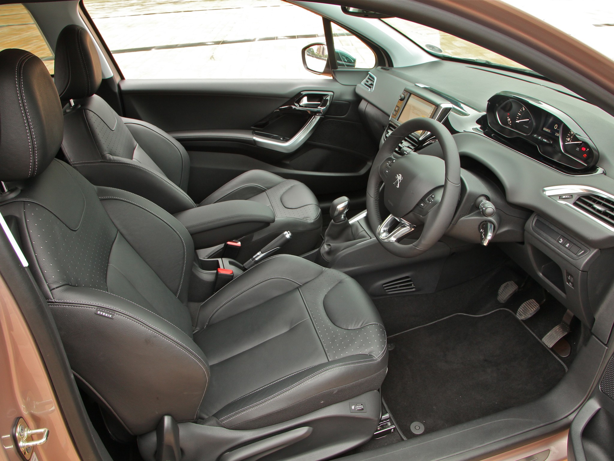 Peugeot 208 3 Doors photo 67