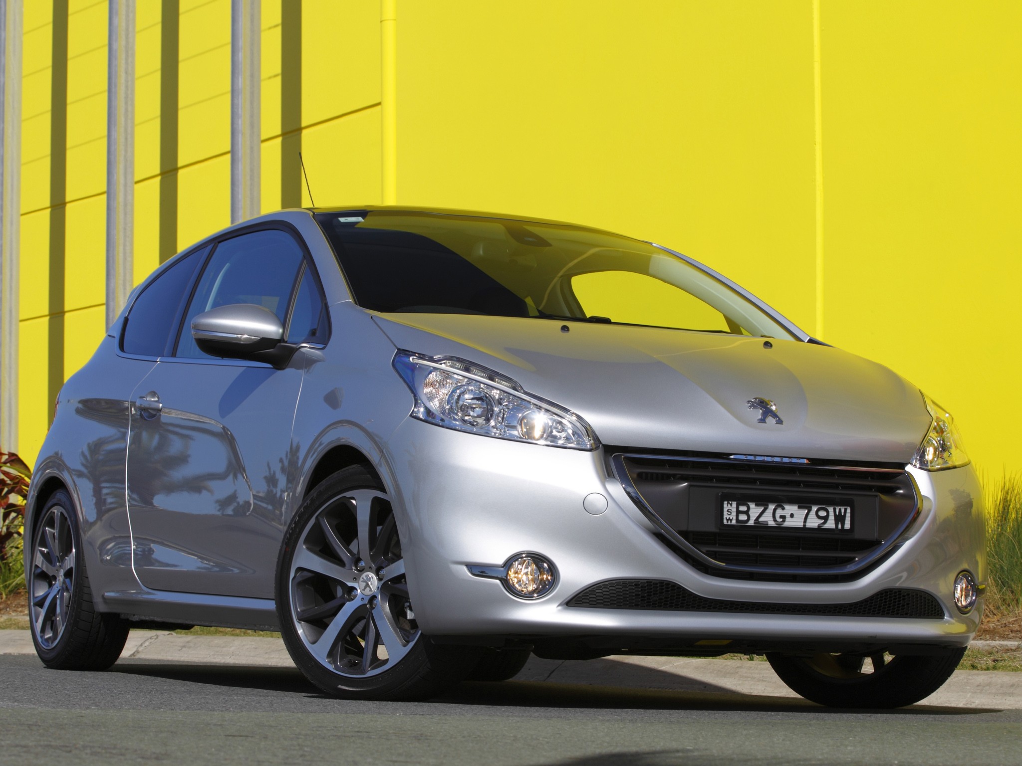 Peugeot 208 3 Doors photo 28