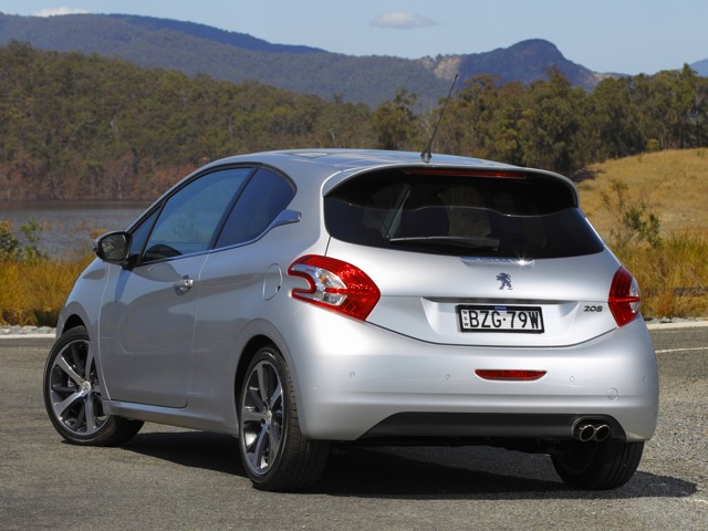 Peugeot 208 3 Doors photo 33