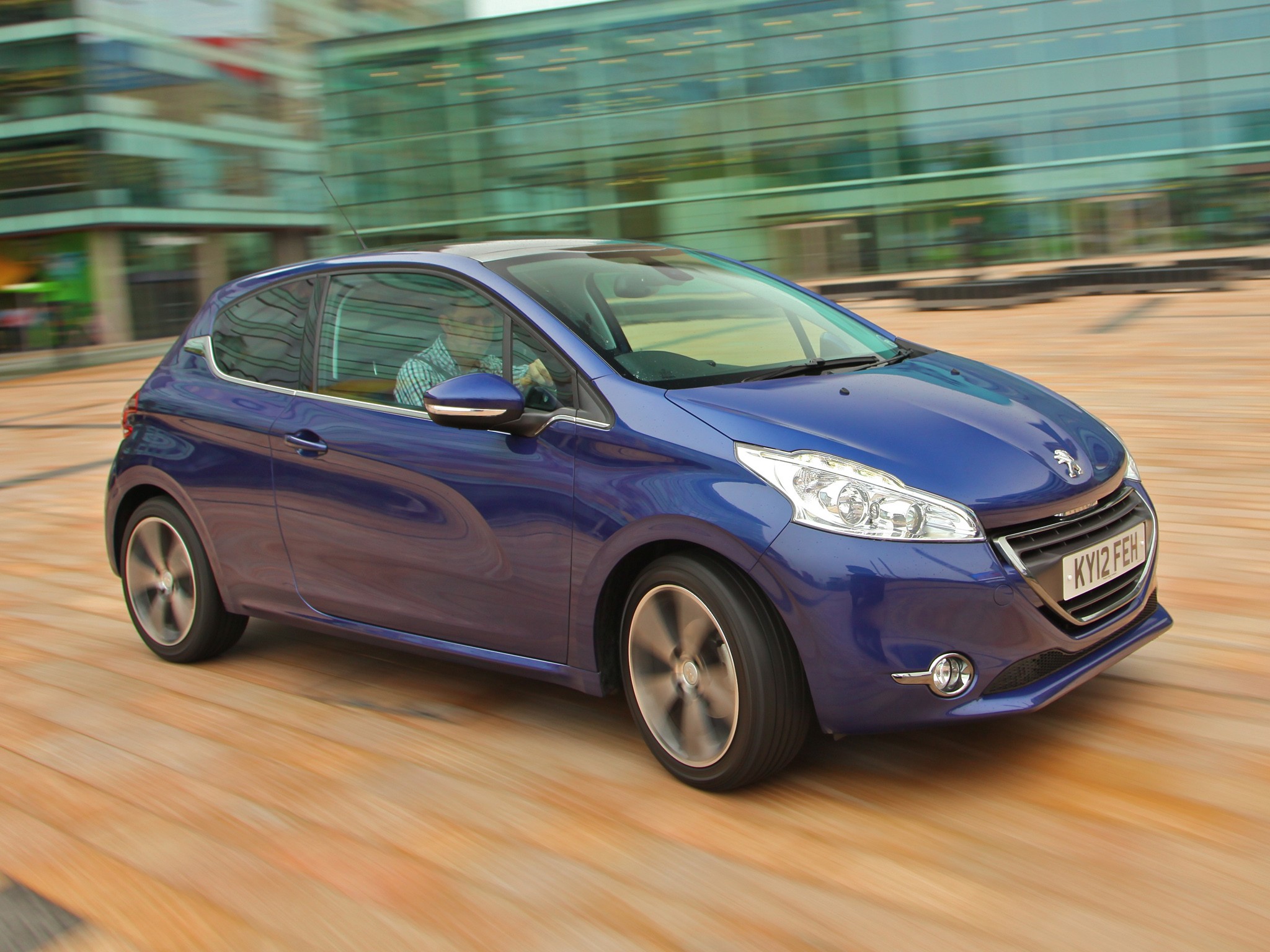 Peugeot 208 3 Doors photo 40