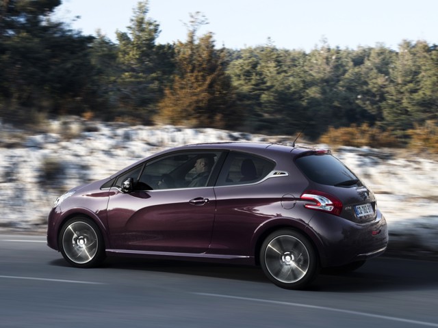 Peugeot 208 3 Doors photo 52