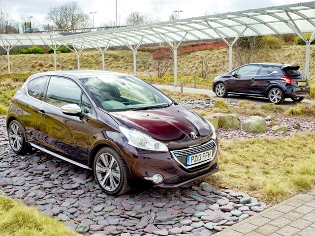 Peugeot 208 3 Doors photo 56