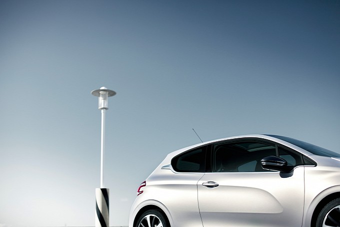 Peugeot 208 3 Doors photo 5