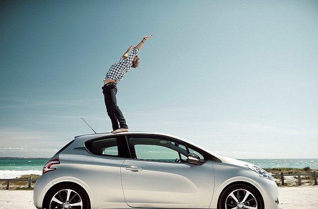 Peugeot 208 3 Doors photo 7