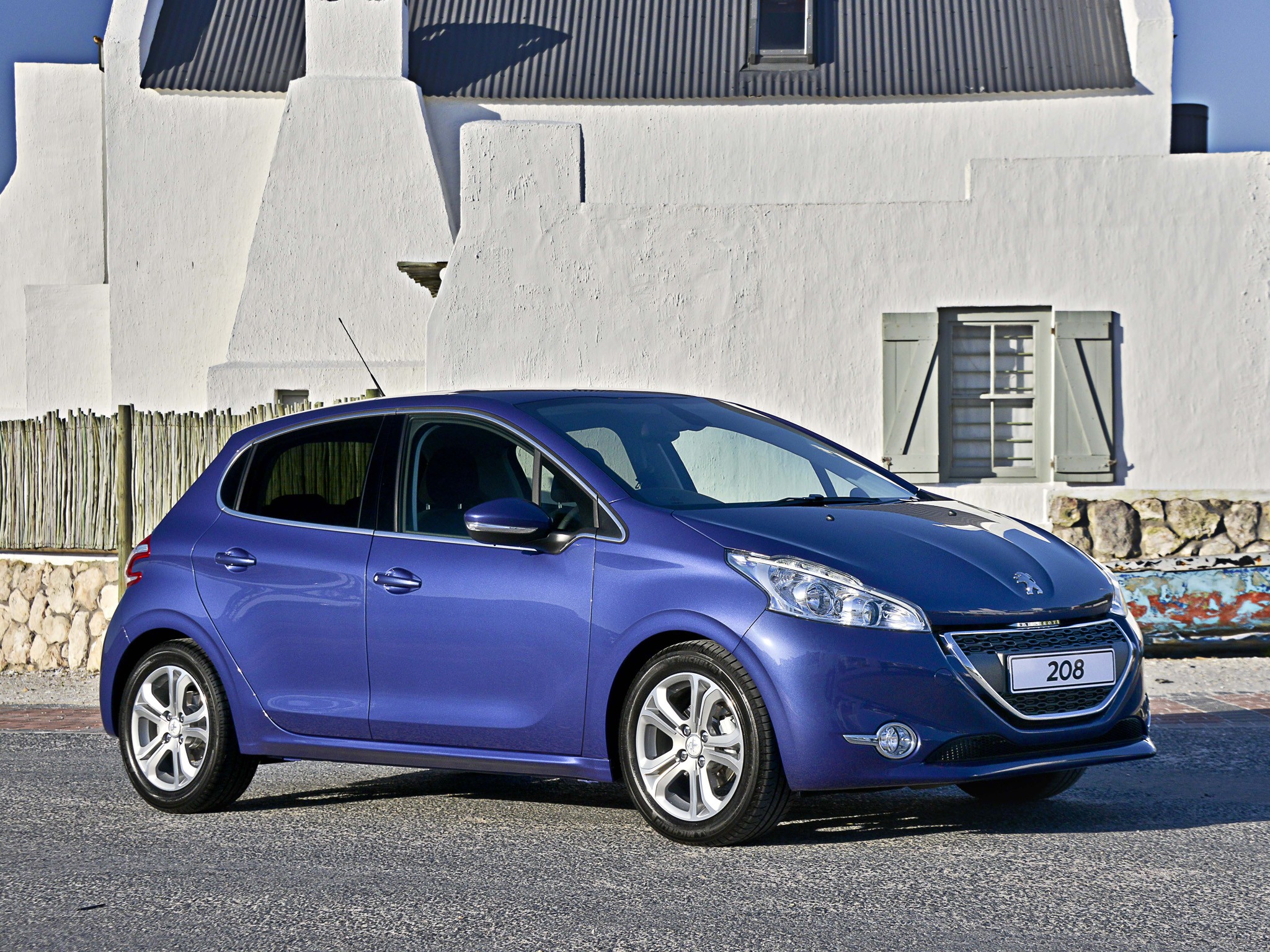 Peugeot 208 5 Doors photo 43
