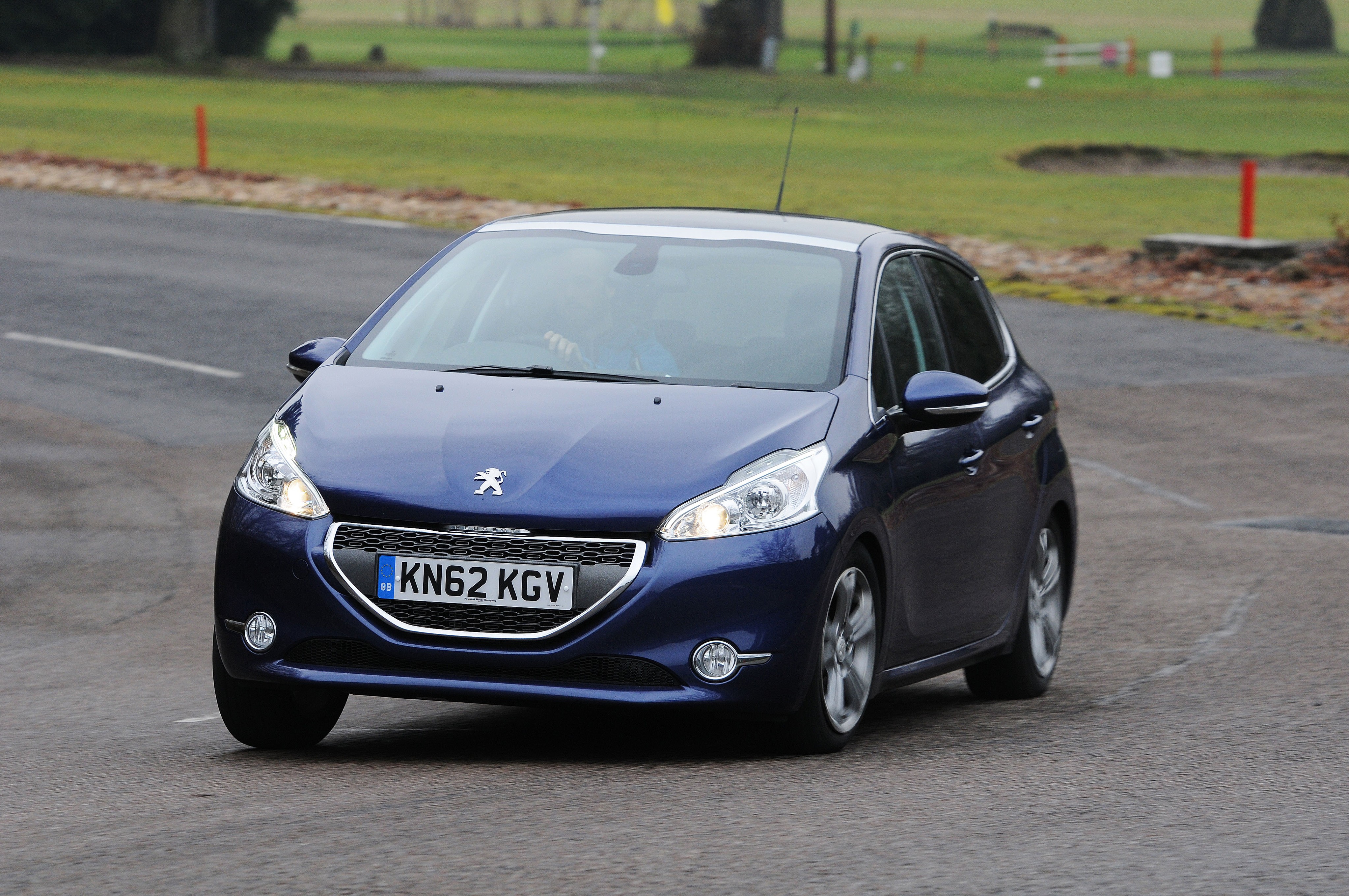 Peugeot 208 5 Doors photo 51