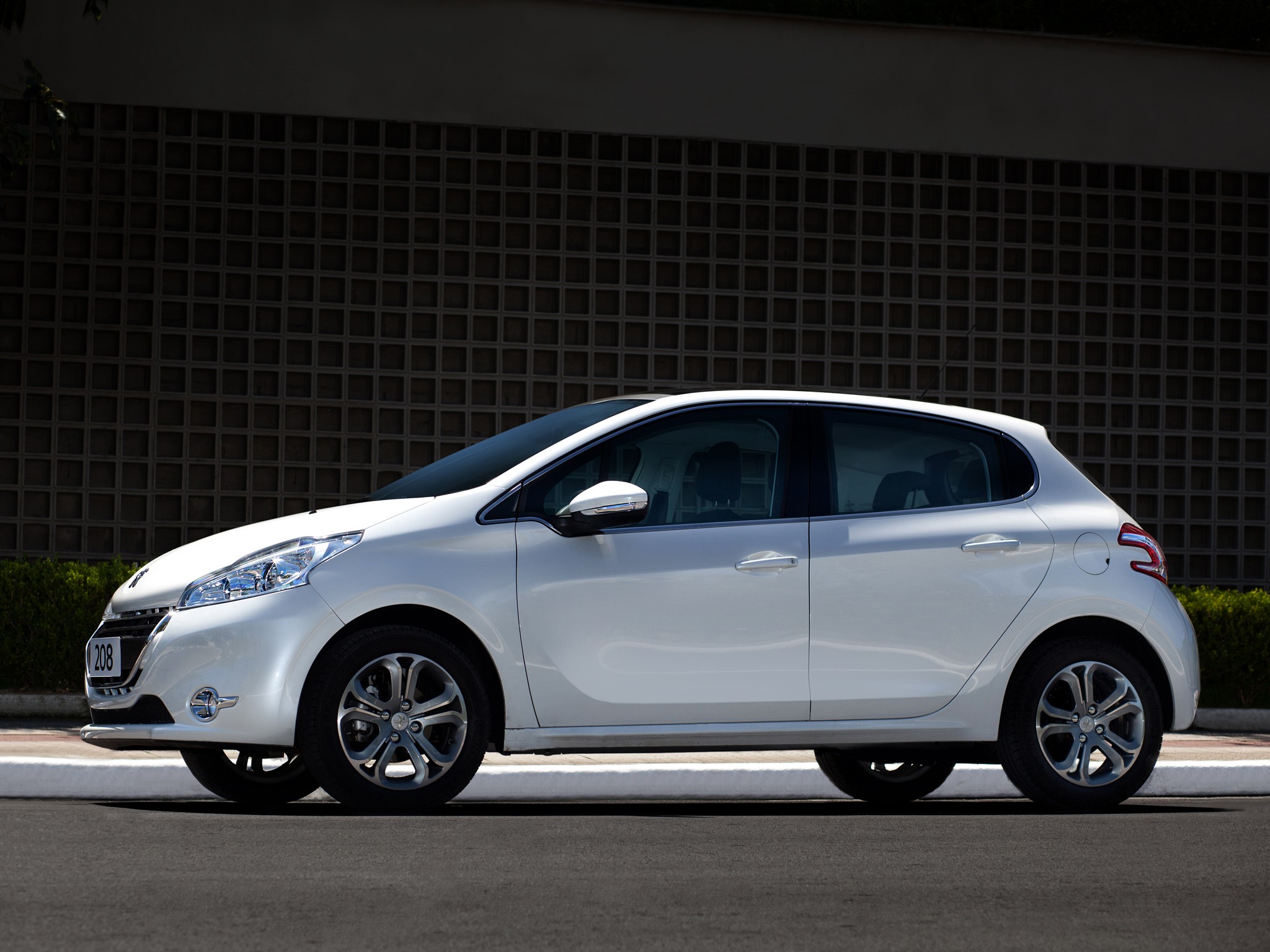 Peugeot 208 5 Doors photo 52