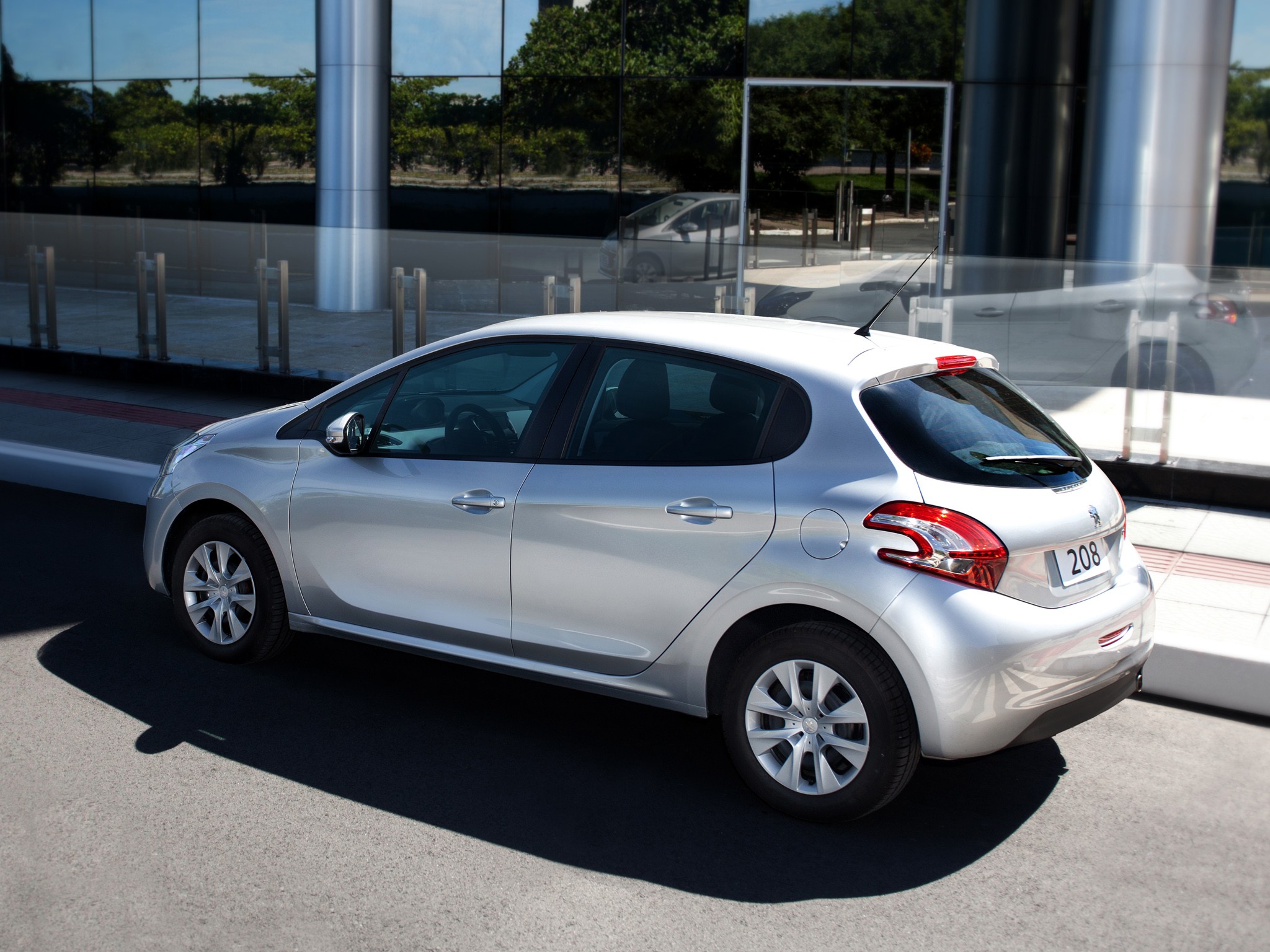 Peugeot 208 5 Doors photo 54