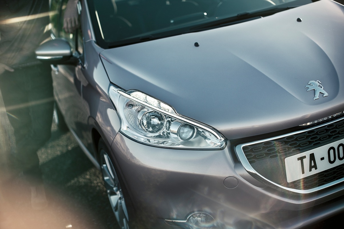 Peugeot 208 5 Doors photo 4