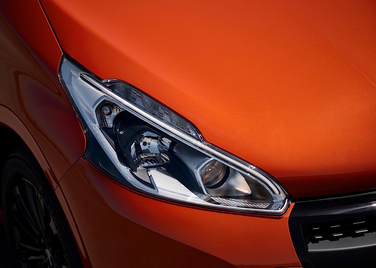 Peugeot 208 5 Doors photo 9