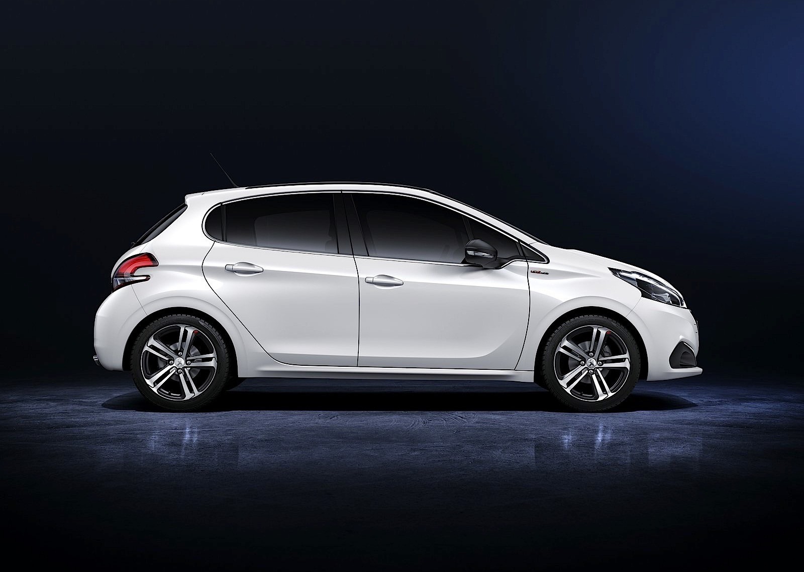 Peugeot 208 5 Doors photo 18