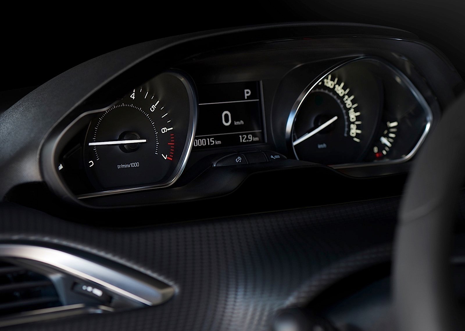 Peugeot 208 5 Doors photo 39