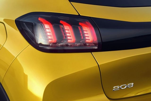 Peugeot 208 5 Doors photo 25
