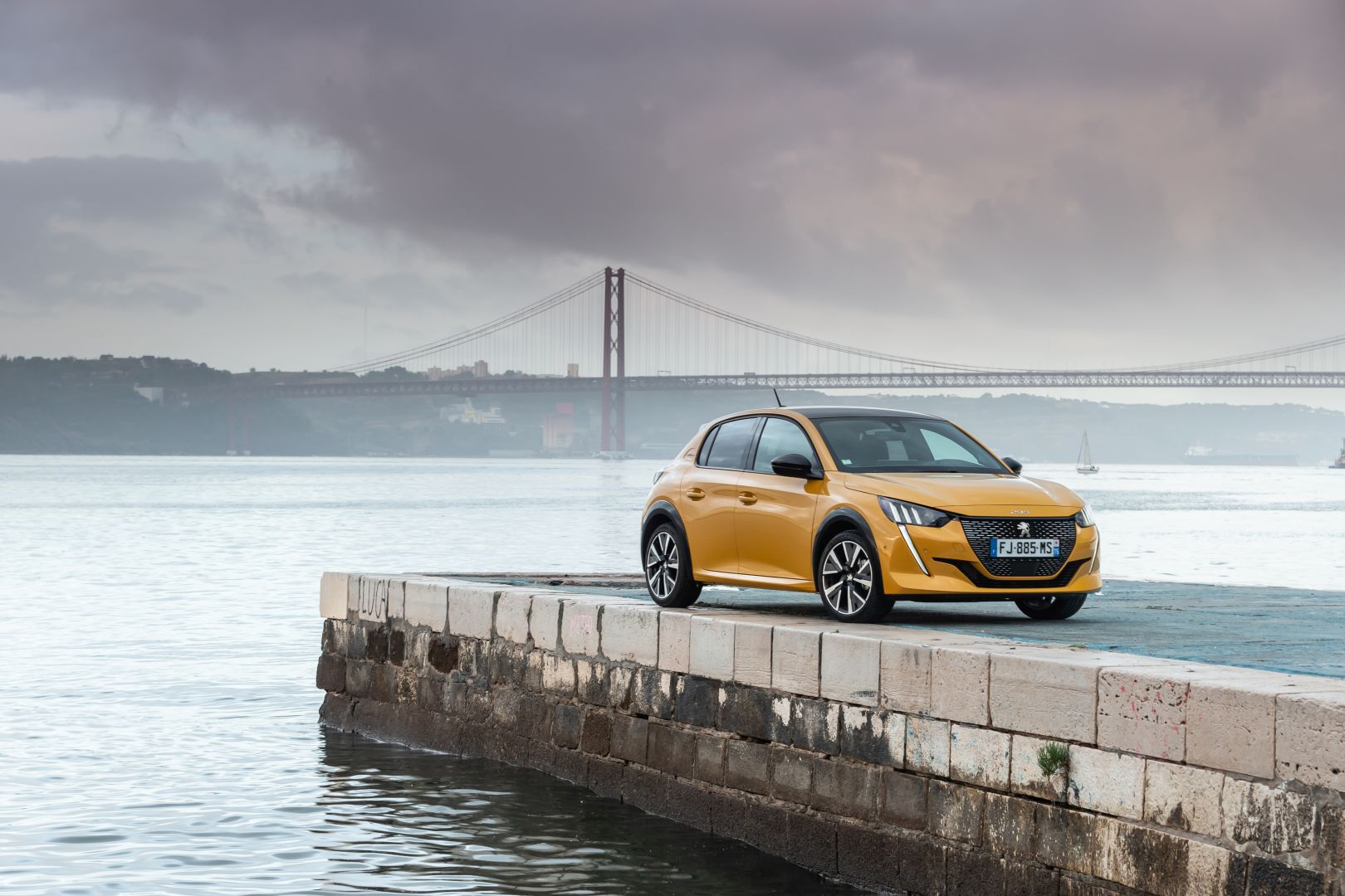 Peugeot 208 5 Doors photo 29