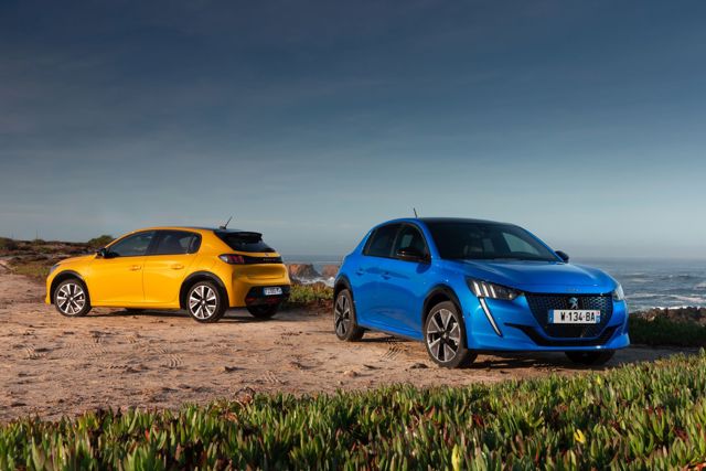 Peugeot 208 5 Doors photo 32