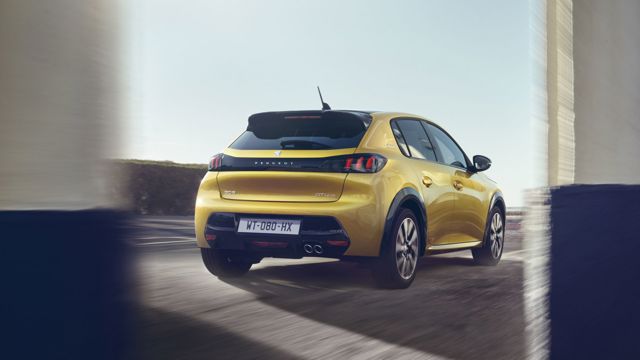 Peugeot 208 5 Doors photo 2