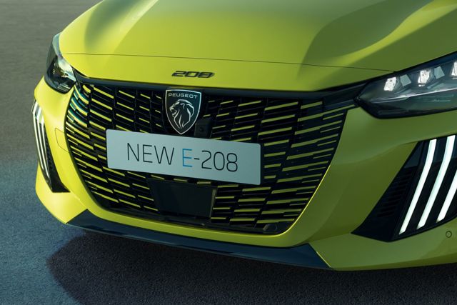 Peugeot 208 5 Doors photo 3