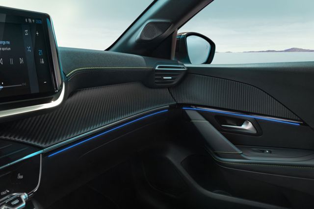 Peugeot 208 5 Doors photo 38