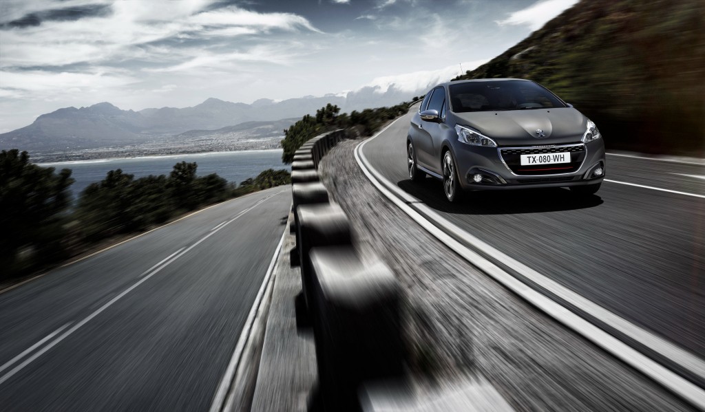 Peugeot 208 Gti photo 5