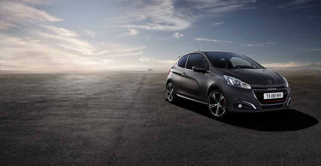 Peugeot 208 Gti photo 8