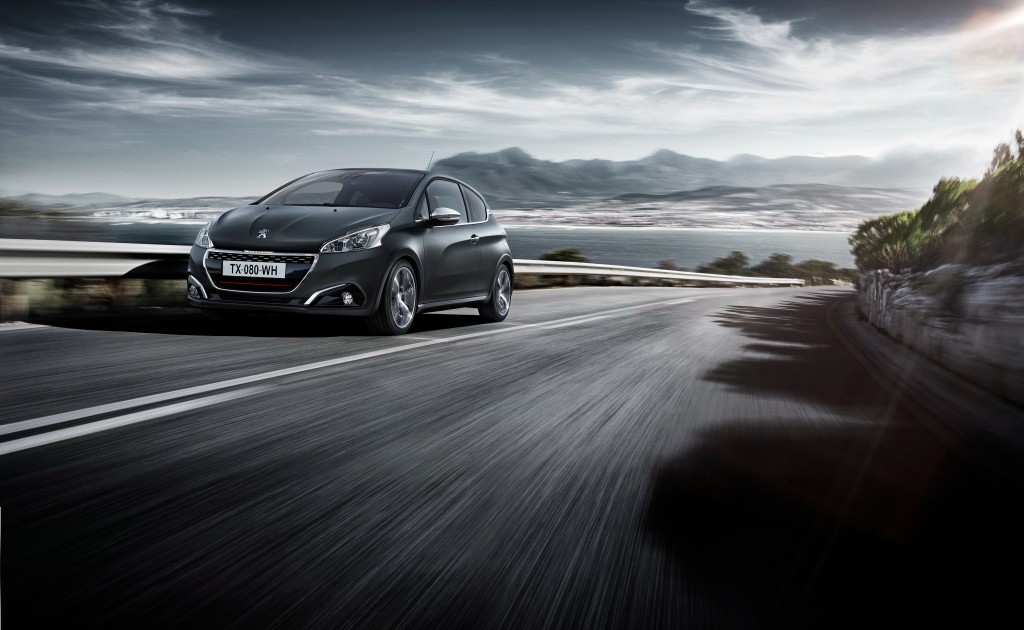 Peugeot 208 Gti photo 2