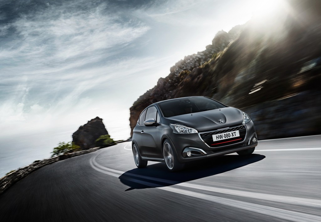 Peugeot 208 Gti photo 4