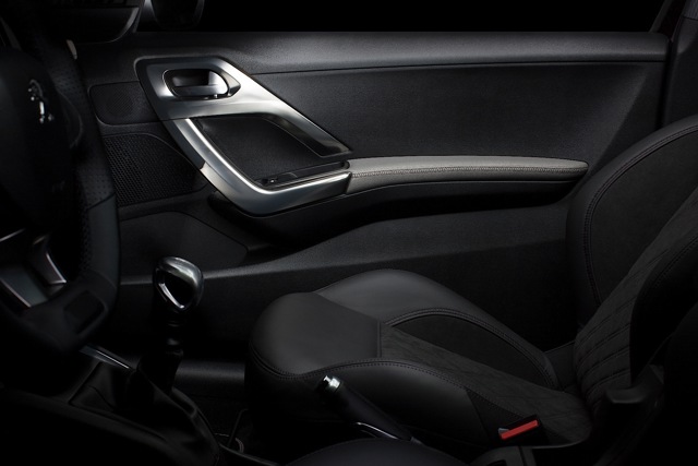 Peugeot 208 Xy foto 25