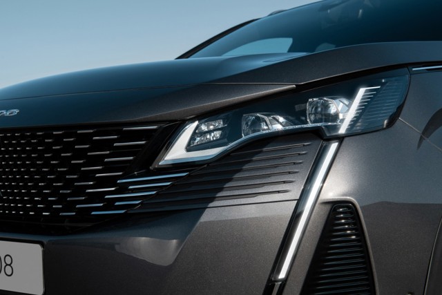 Peugeot 3008 photo 9