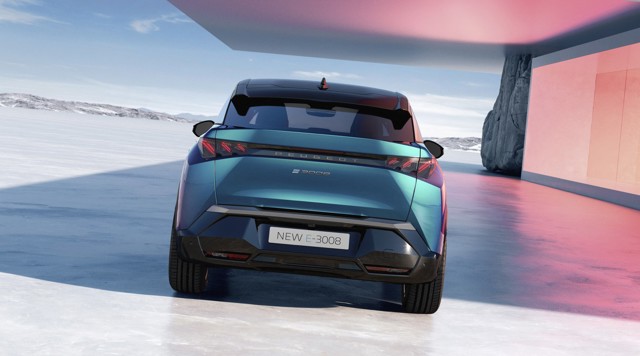 Peugeot 3008 photo 2