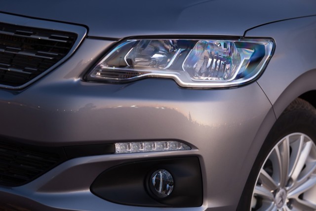 Peugeot 301 Foto 9