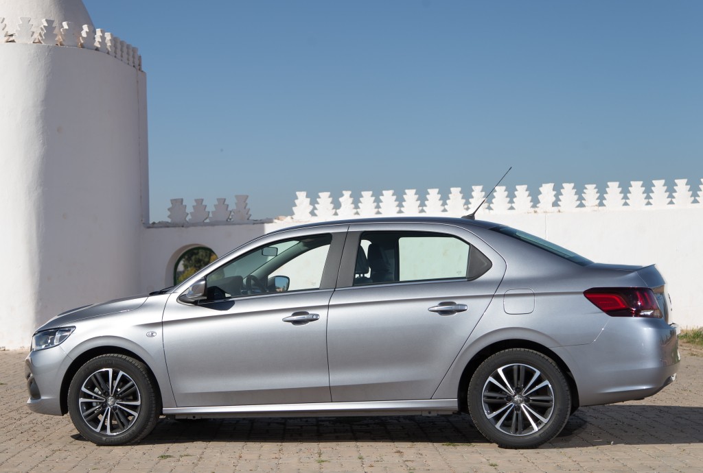 Peugeot 301 photo 11