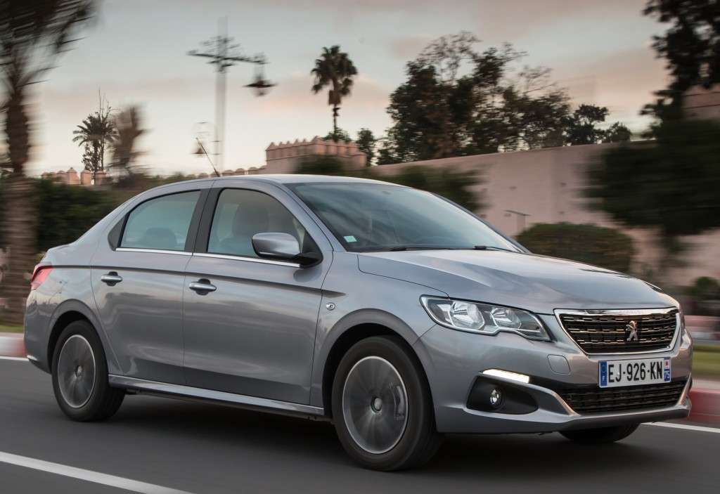 Peugeot 301 photo 17