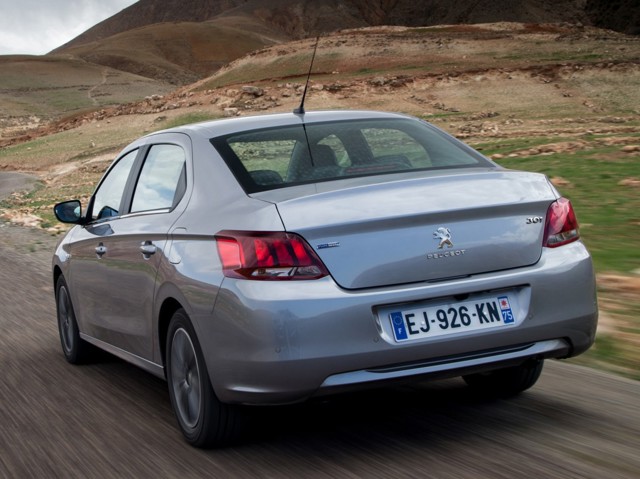 Peugeot 301 Foto 31