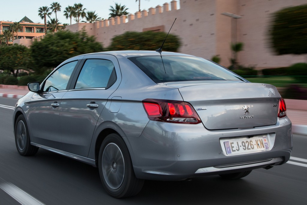Peugeot 301 photo 6