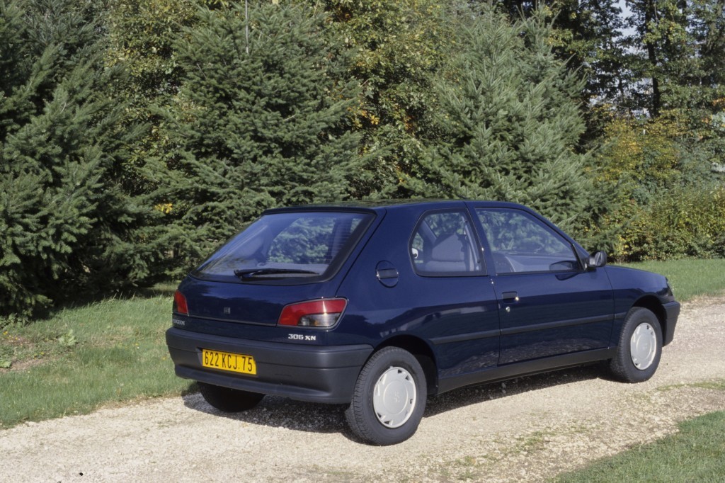 Peugeot 306 photo 12