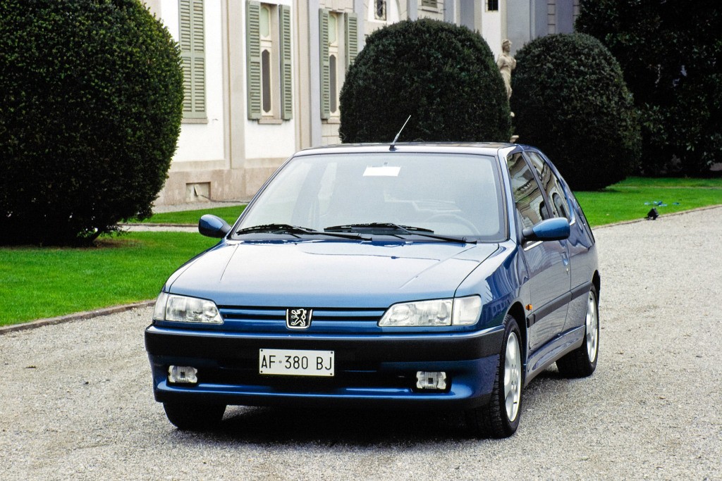 Peugeot 306 photo 16