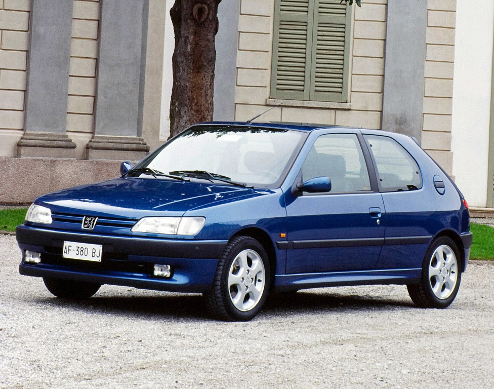 Peugeot 306 photo 17