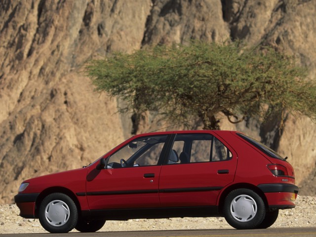 Peugeot 306 photo 5