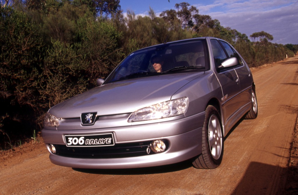 Peugeot 306 photo 18