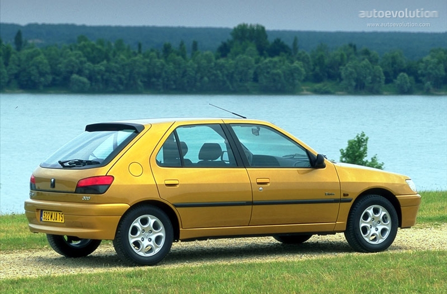Peugeot 306 photo 2
