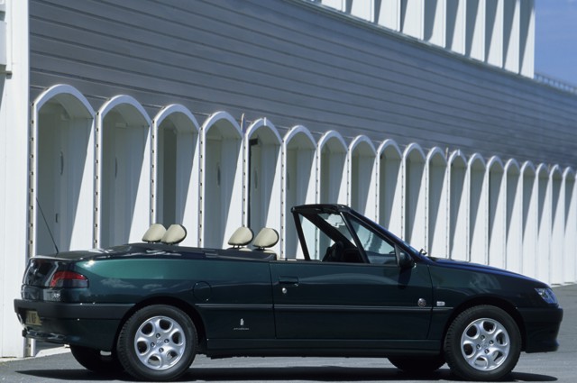Peugeot 306 photo 22